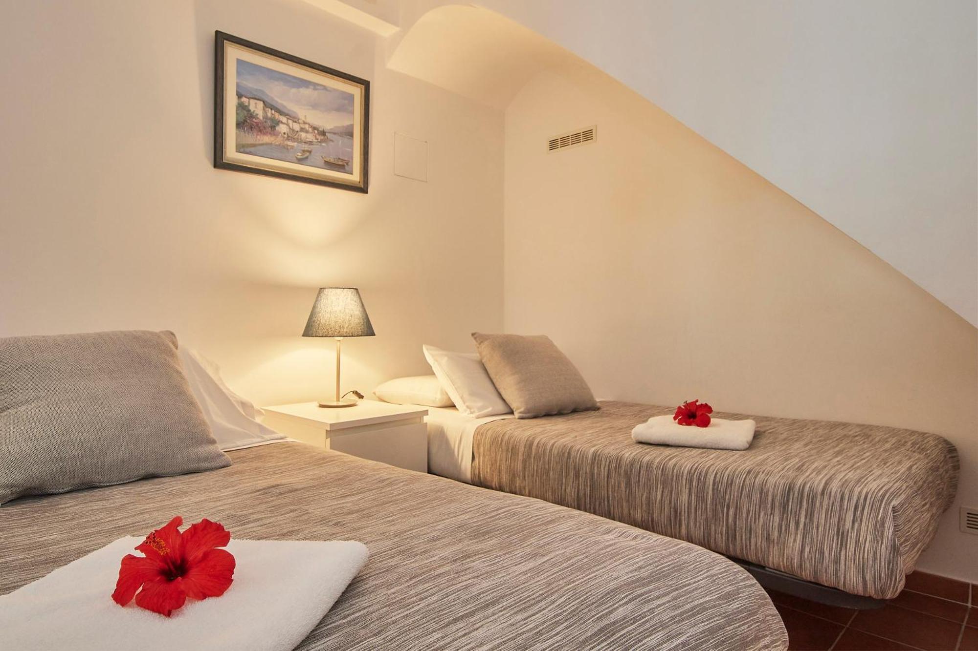 Arts House - Cabrils, Maresme, Barcelonaアパートメント エクステリア 写真